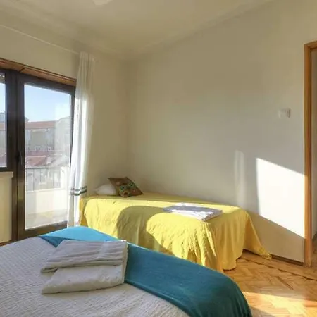 Apartamento Santa Apolonia 7d - 6 Bedrooms